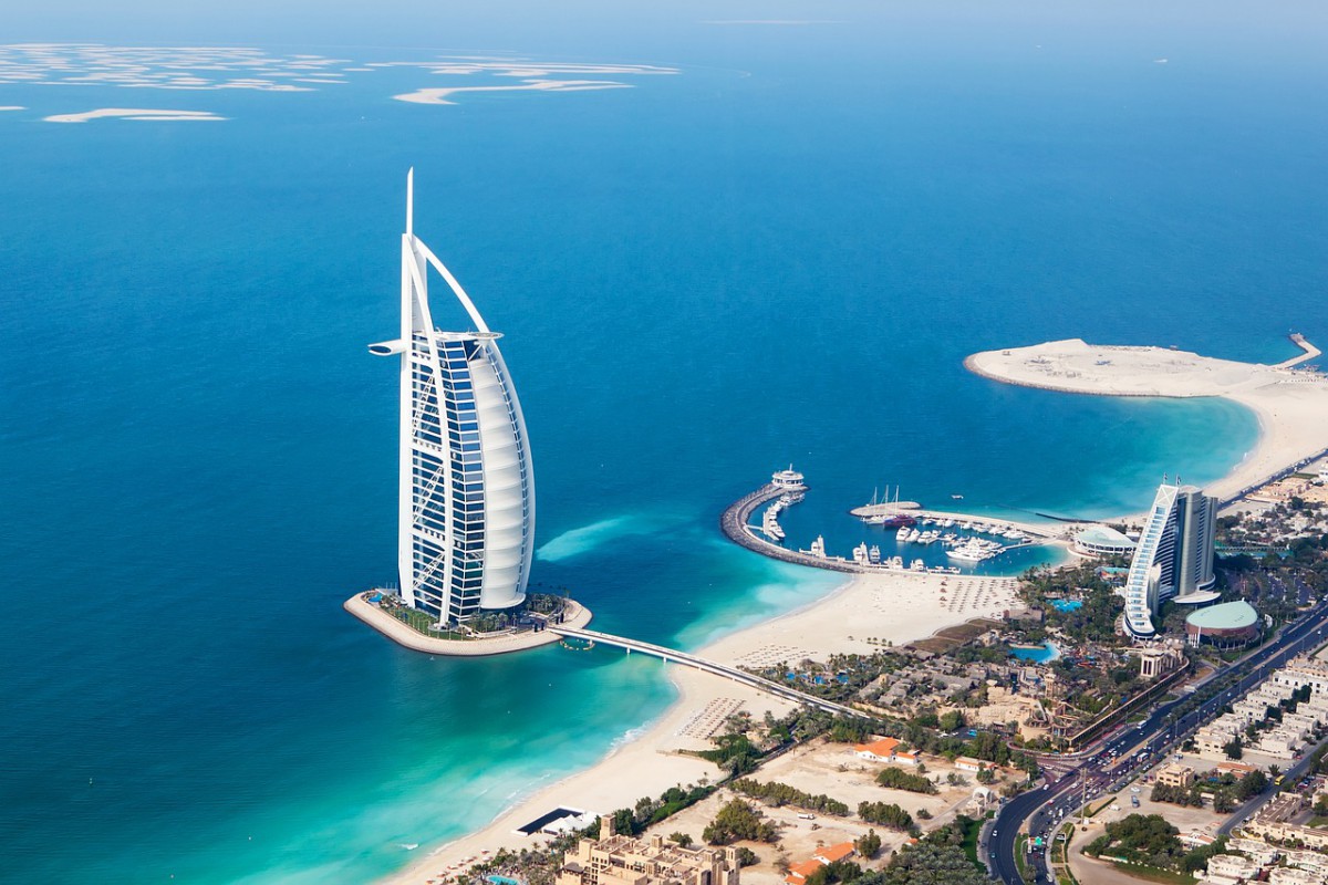 Burj Al Arab Dubai's Epitome of Luxury Architectural Grandeur